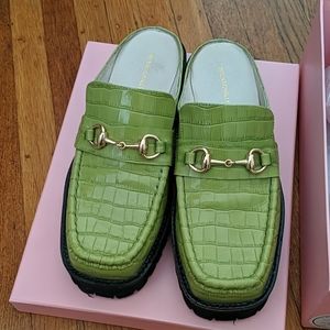 Dream loafers